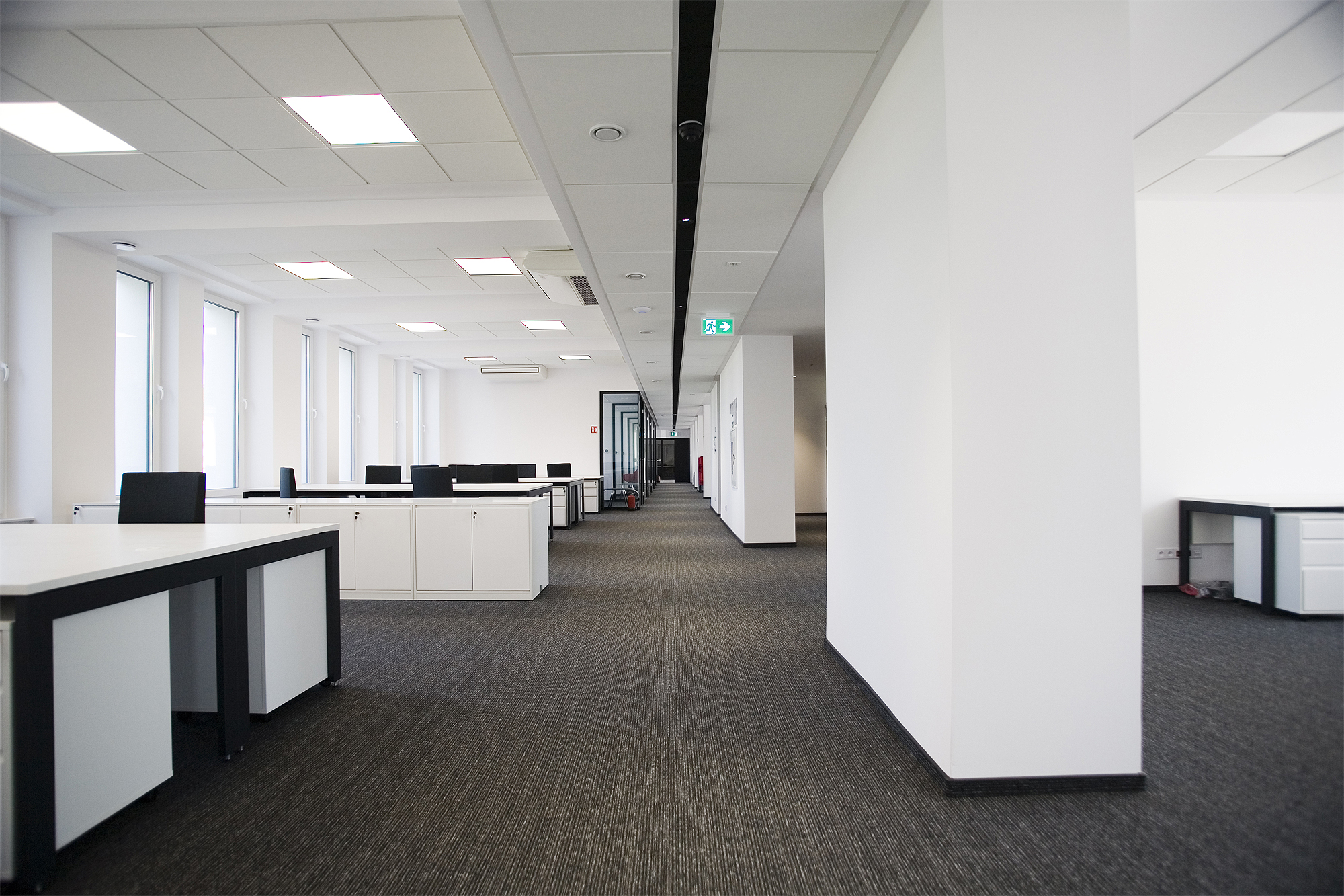 Exalo zdjecia inwestycji budowlanej dla Symetria, Agencja Reklamowa Art-Design Zielona Góra